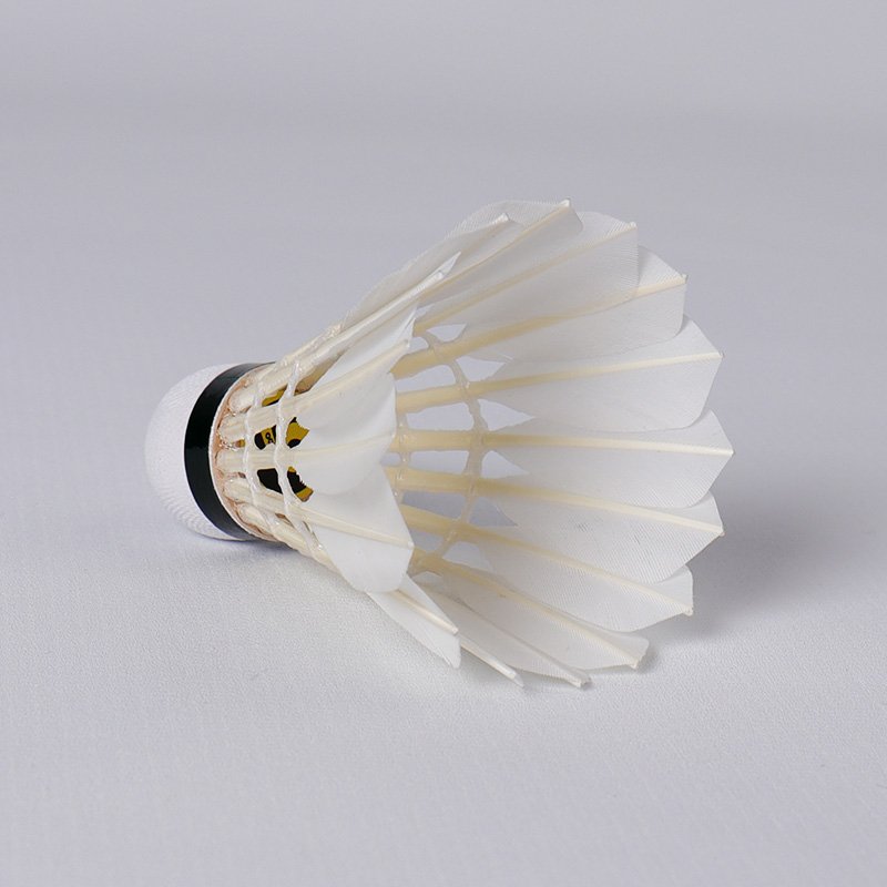 Oem Available Sale Class A Goose Feather Custom Aeroplane Speed 74-79 12pcs Badminton Ball Shuttlecock For Training
