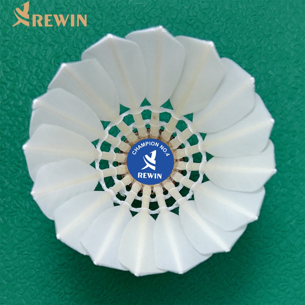 High Quality Brand Duck Feather Shuttlecock Badminton for Professional Player CHAMPION NO.4