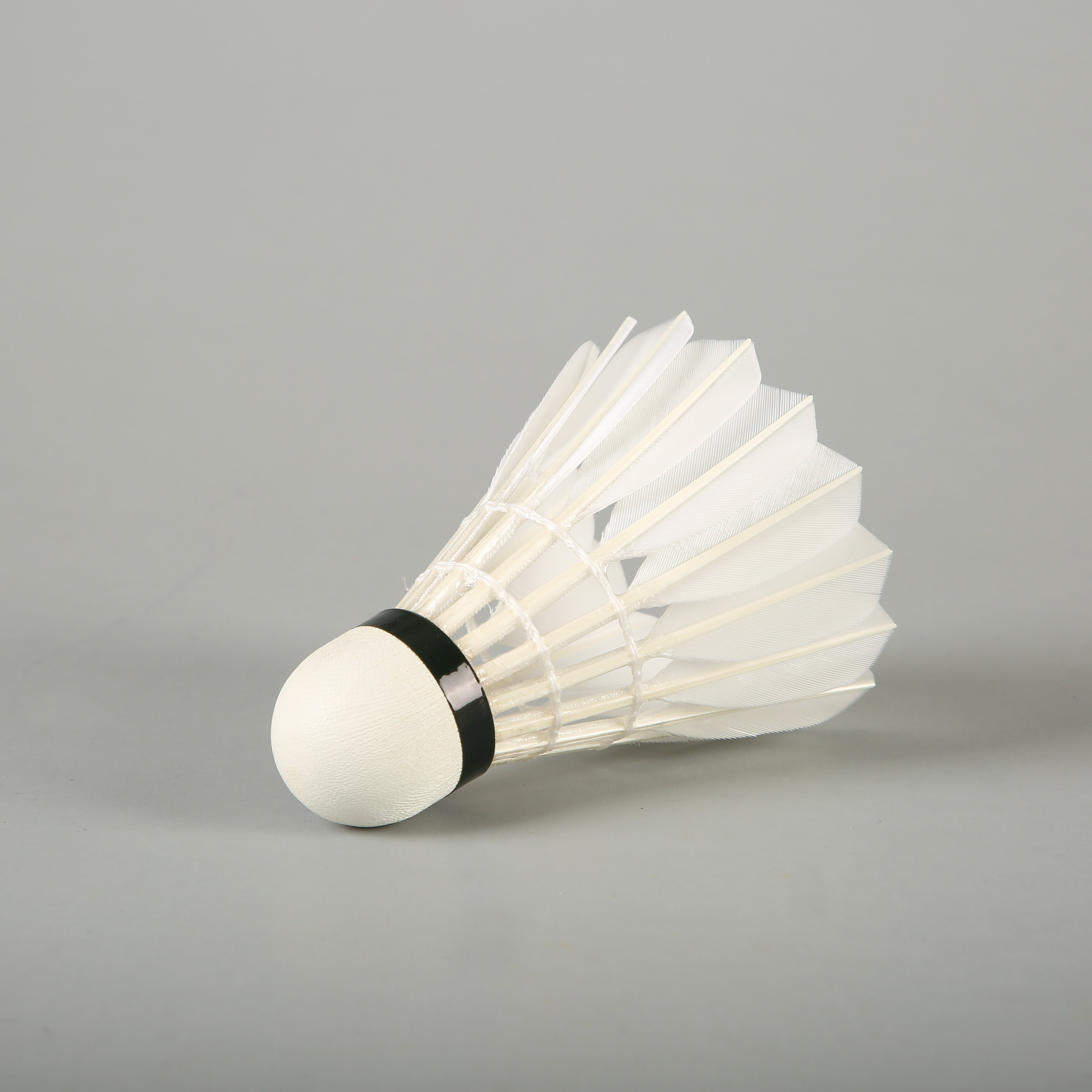 lingmei 90 goose feather badminton shuttlecock for international tournament
