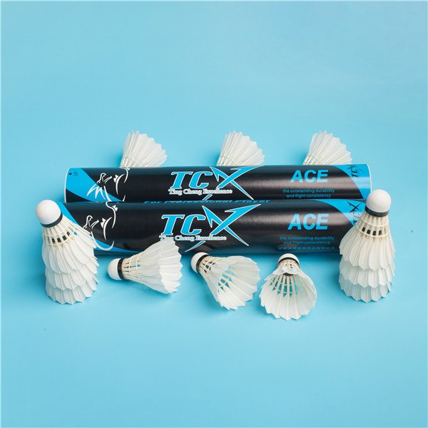 Dubai & Malaysia market Badminton feather Shuttlecocks same as Aeroplane EG1130/ LM 80-90 shuttlecock