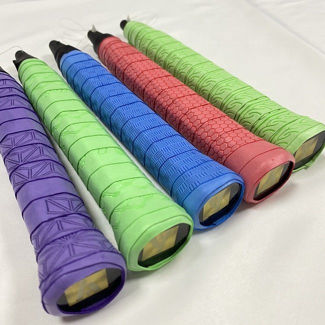 Hot sell high quality polyurethane Overgrip Factory wholesale badminton Overgrip grips