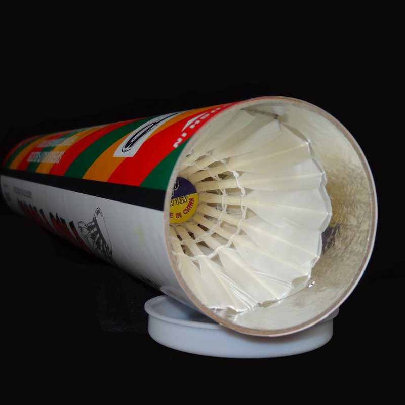 Most durable natural feather badminton shuttlecock Duck Feather Badminton Shuttlecock 12PK Indoor for international tournament
