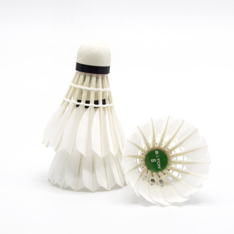 China Manufacturer Professional Badminton Durability Shuttlecocks for Professional Players