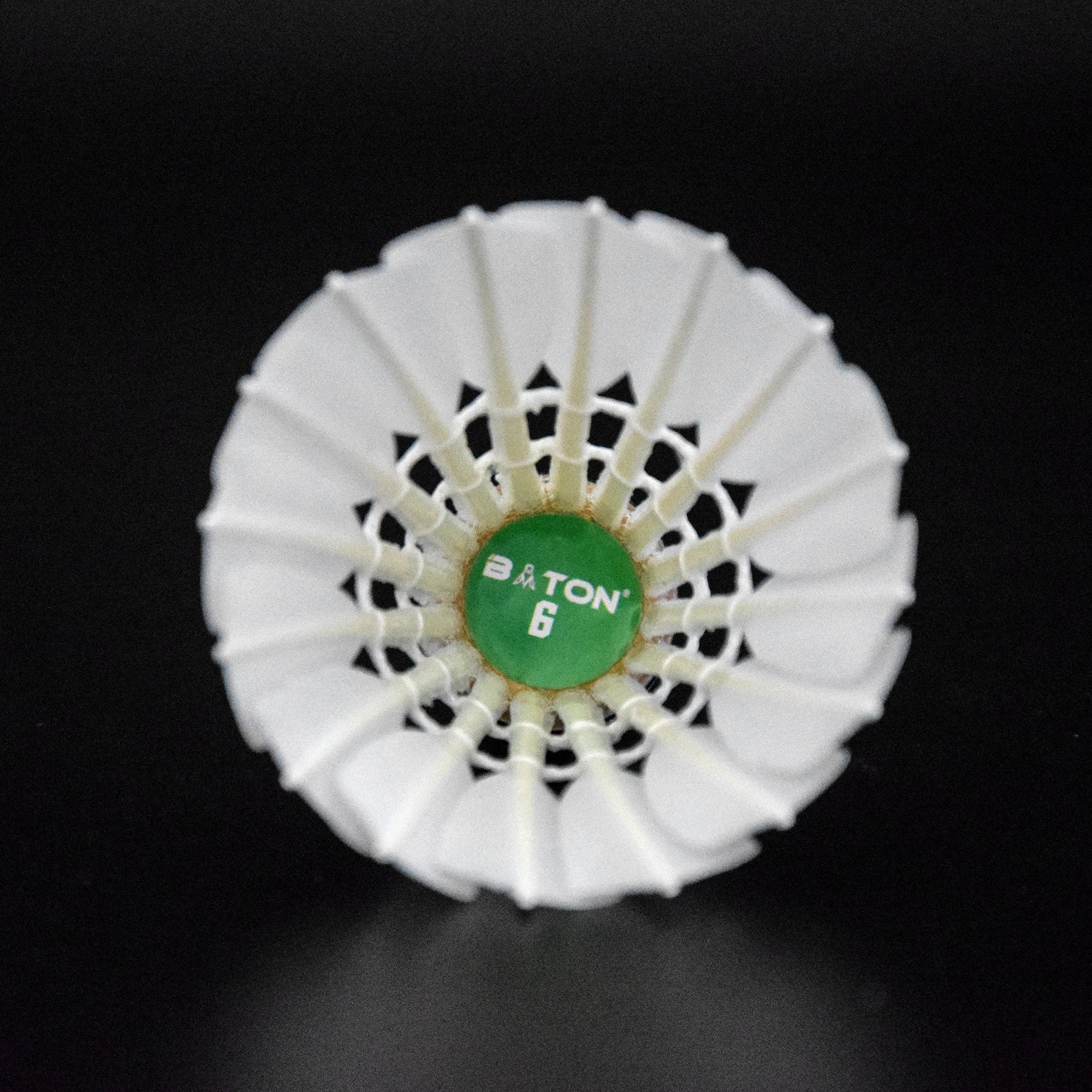 Badminton Cheap Factory Wholesale White Badminton Shuttle Goose Feather Badminton Shuttlecock for Professional Player Training