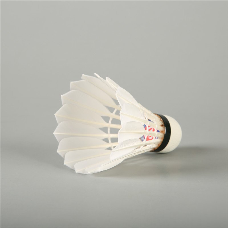 Top Grade Goose Feather Badminton Shuttlecock for Tournament Approved by BWF AS 50