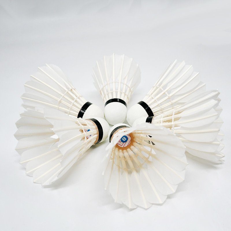 Dmantis G8 Tournament Badminton Shuttlecocks class a goose straighten natural Feather Fiber cork durable training shuttlecock