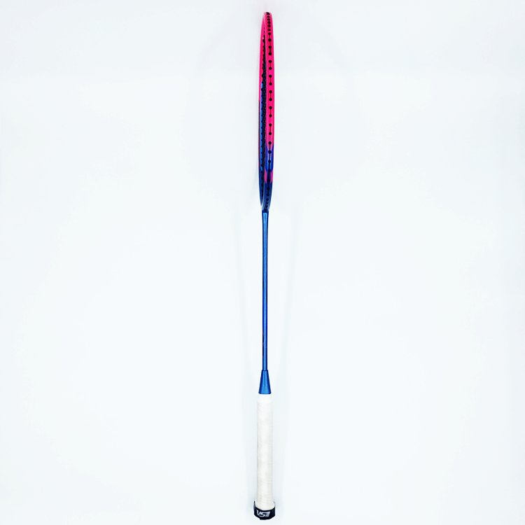China Made Good Sale Graphite Racquet High-Grade Full Carbon Fiber Badminton Racket Including Badminton Bag and shuttles