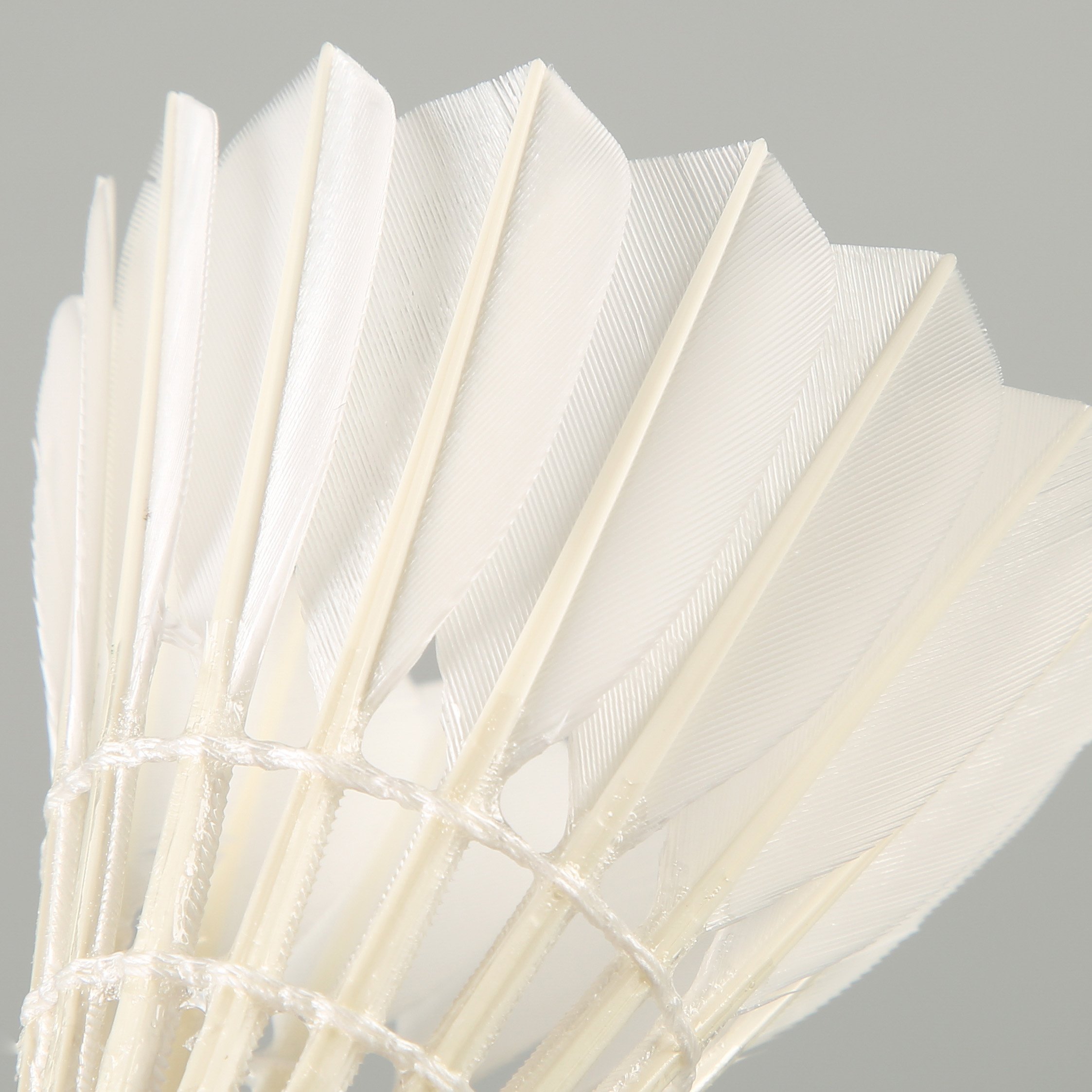 badminton item With Best Price Same As BWF Shuttlecock lingmei 90 badminton shuttlecock oem