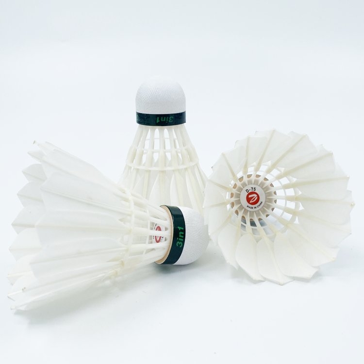 Shuttlecock bulu bebek Dmantis 3in1 bulu bebek Kelas A berkinerja tinggi D75 untuk kompetisi shuttlecock speed