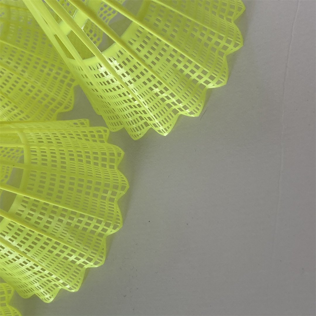 Good Quality Nylon Badminton Shuttlecock Yellow And White Color Nylon Badminton Shuttlecock For Sale