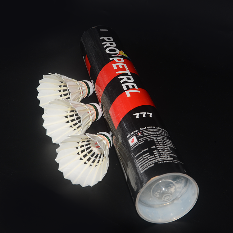 Factory supply Super Stability Top Class A Natural Duck Straight feather Badminton Shuttlecock for tournament training sports