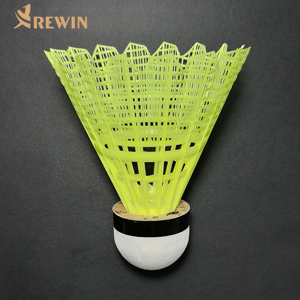 High Quality Nylon Badminton Shuttlecock with Natural Cork M-2000