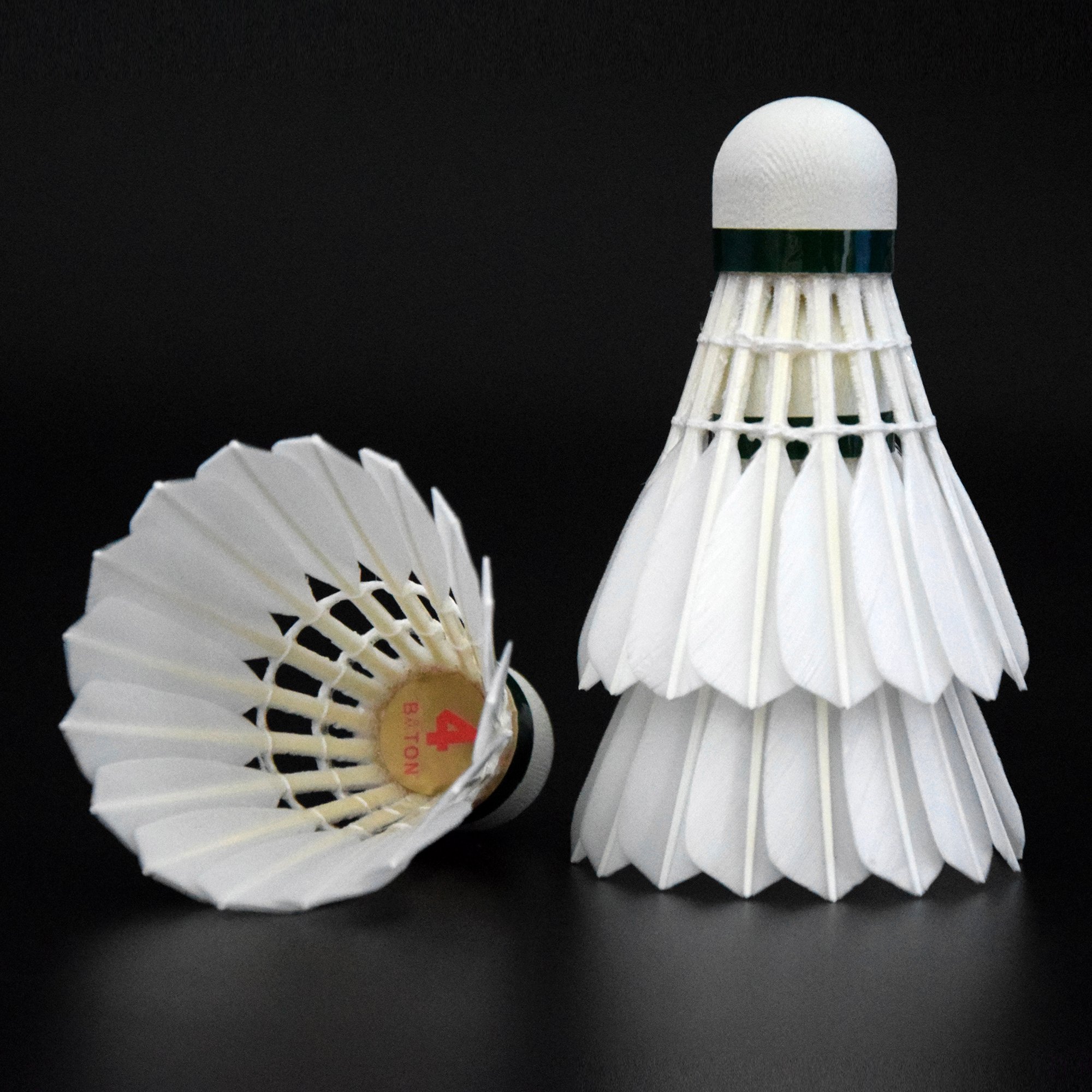 Shuttlecock same as gold Goose Feather Badminton Shuttlecock Suitable for Professional Players