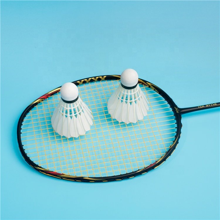 TCX 8000 Good quality feathers, very good hitting feel