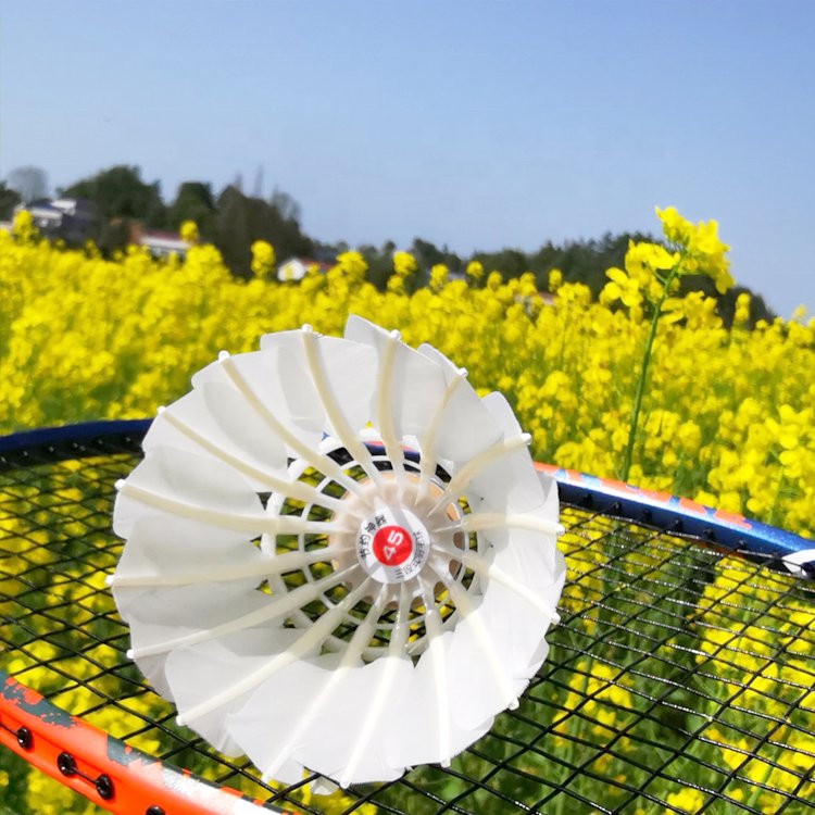 Most Popular Badminton Shuttlecock D45 Goose Flex Feather High quality manufacture Training use and sports play OEM Available