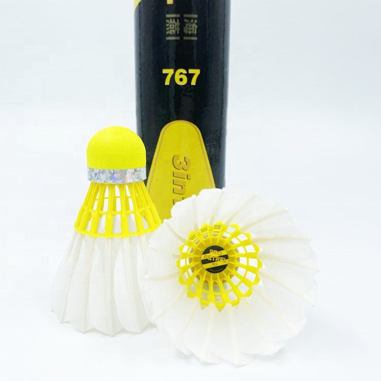 Yellow Cork 3in1 Shuttlecock Eye Catching Badminton Training Hybrid Shuttles Durable and Stable Flying Shuttlecock Badminton