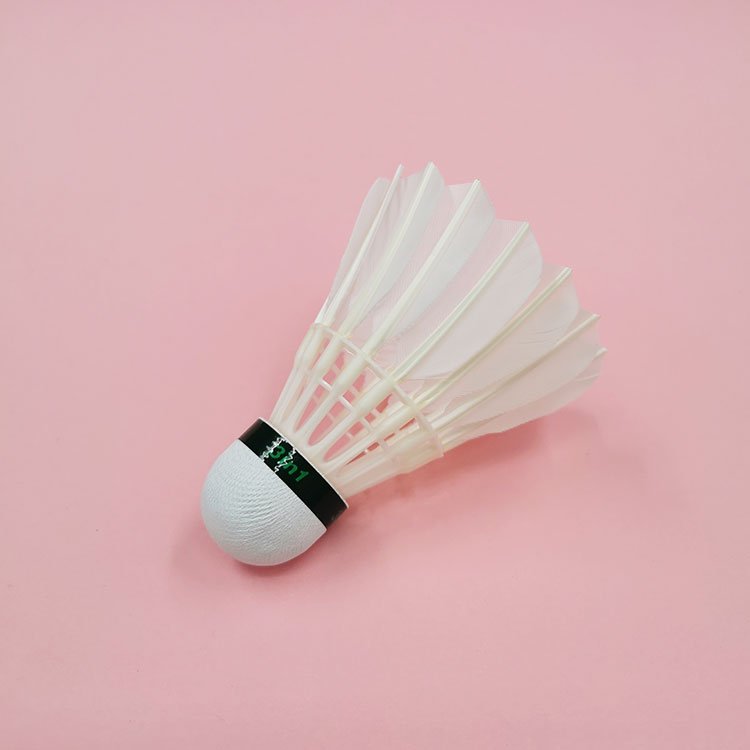 High Quality Thomas Cup Badminton India Training Goose Feather Cost-effective Shuttlecock indonesia