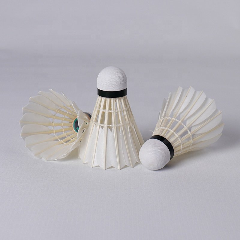 Professional Honkoo Shuttlecock Wholesale Durable Badminton Tournament Goose Feather Shuttlecock Badminton