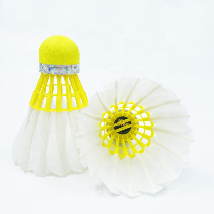 Factory Supply Goose Feather PRO PETREL Brand 777 Badminton shuttlecock Stable and Sturdy High Speed Badminton Shuttles