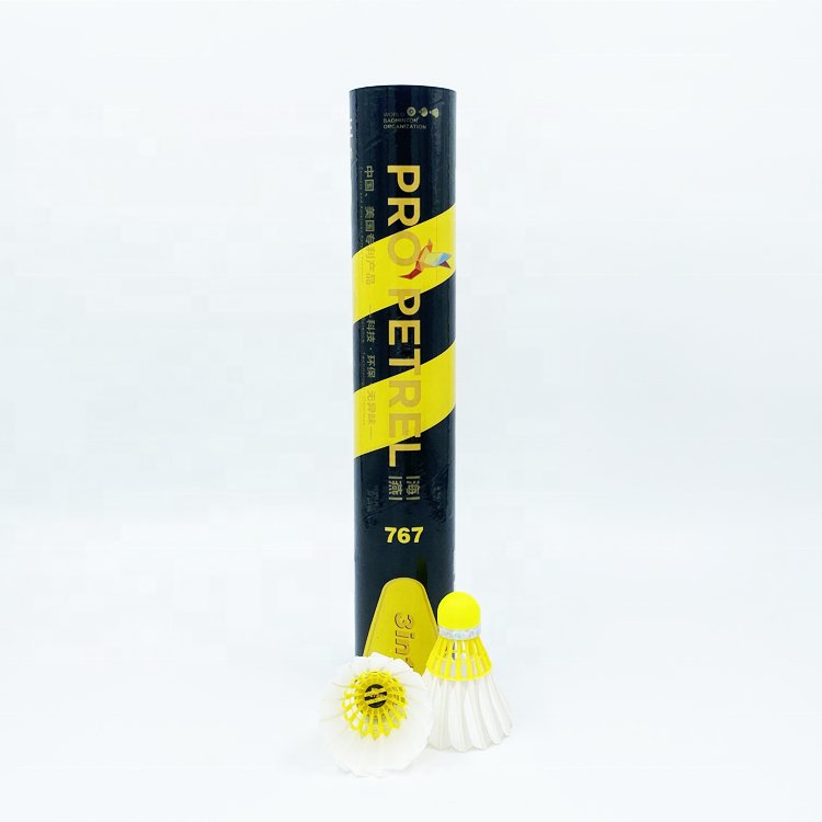 Factory Supply Goose Feather PRO PETREL Brand 777 Badminton shuttlecock Stable and Sturdy High Speed Badminton Shuttles