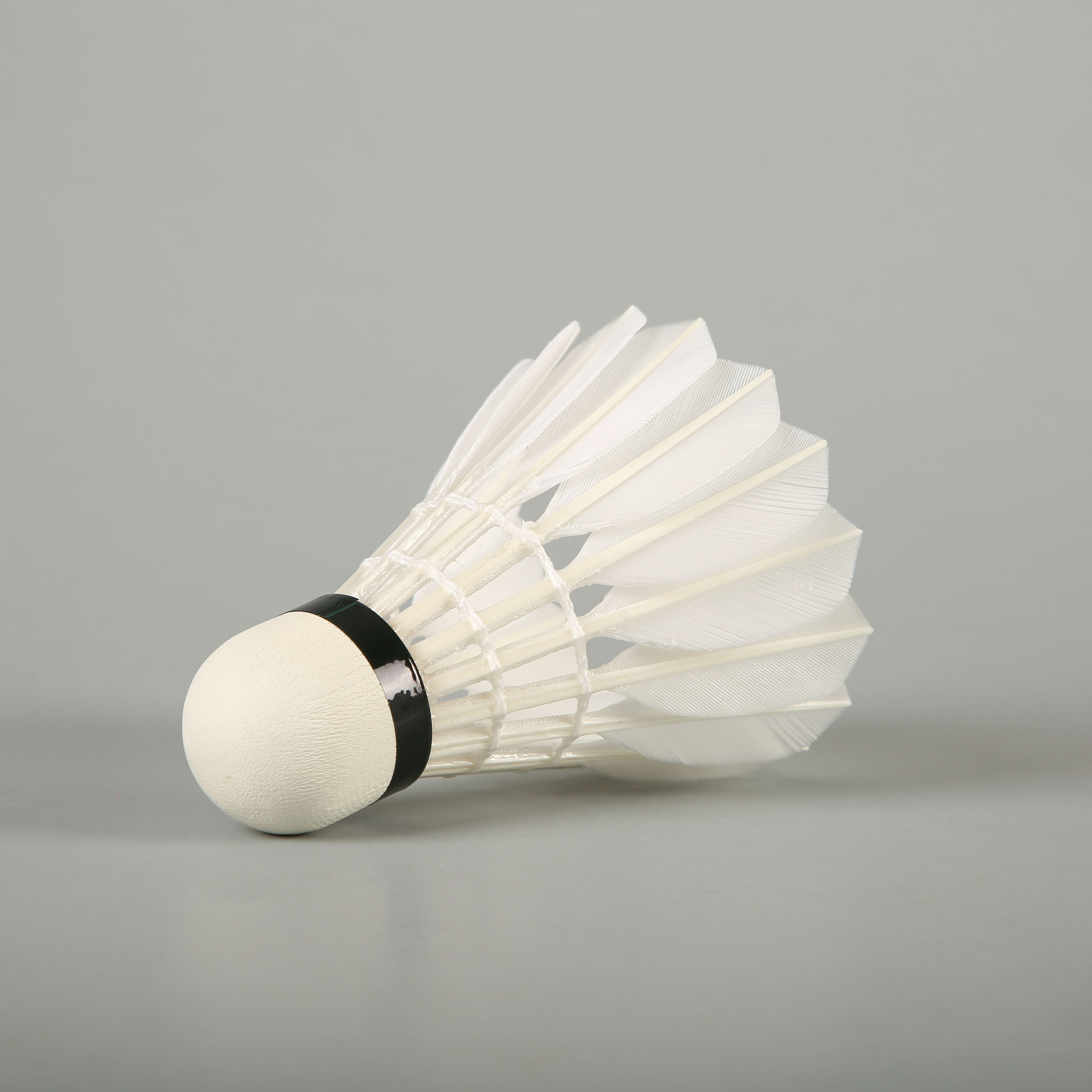 Lingmei 80 Class A Goose Feather Badminton Shuttlecock Quality Black for Tournament Use