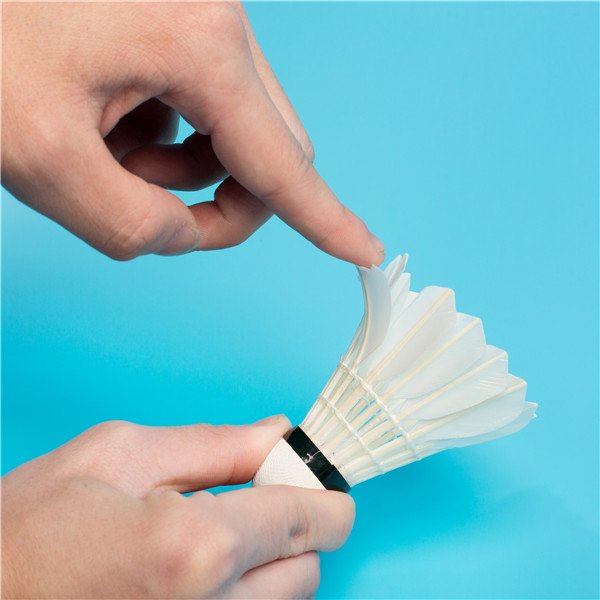 TCX888 High Quality and Durable Goose Feather Sandwich Cork Shuttlecock For Badminton Sports Training With Factory Price