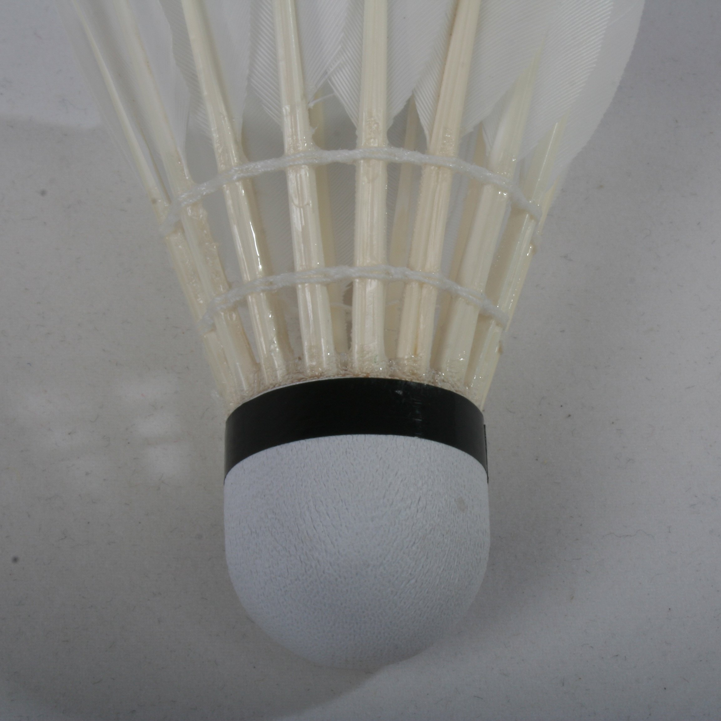 High Quality Natural Feather Badminton Shuttlecock with the same price as the feather more durable Natual White goose Feather
