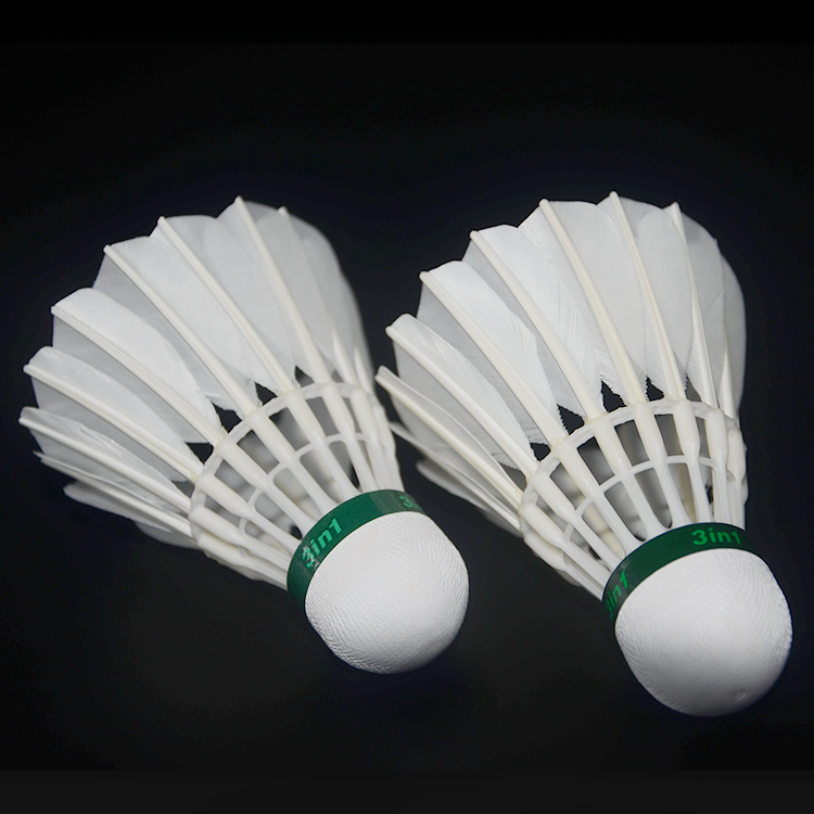 Cheap 3 in 1 Badminton Shuttlecock Dmantis D45 Quality the Same as Shuttlecock Feather