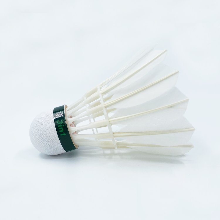 Manufacturer Supplier China Feather Badminton Synthetic Hybrid Shuttlecock with Great Durability Stability and Balance