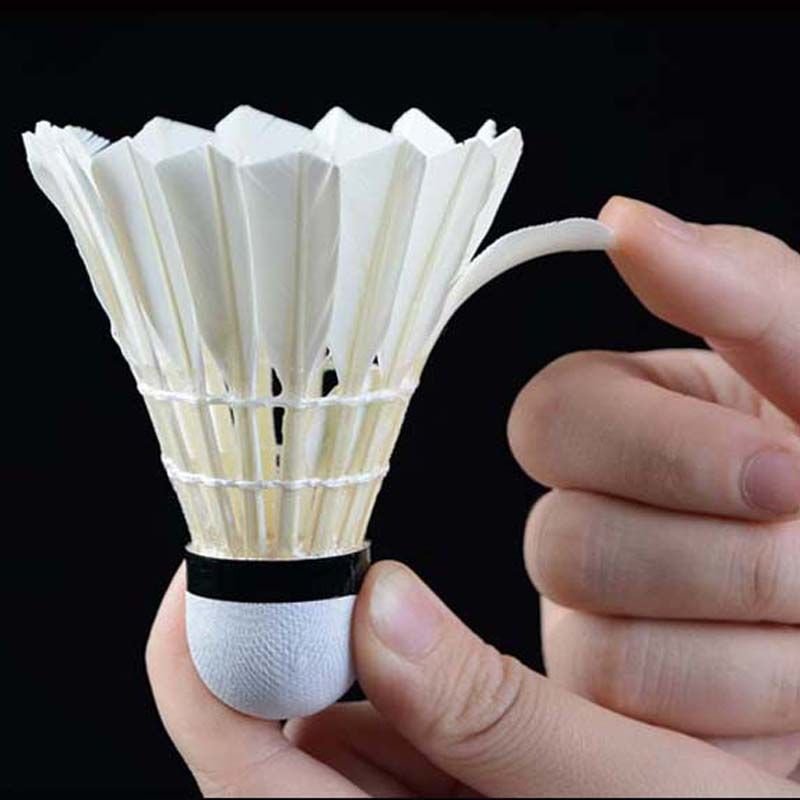 Factory Supply Windproof Durable Goose Feather Ball White And Black Outdoor Learning Training Badminton