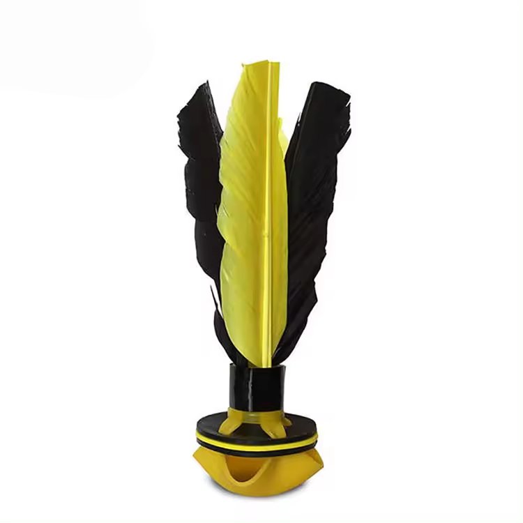 Manufacture Outdoor Colorful Promotional Cheap Kick Feather Shuttlecock