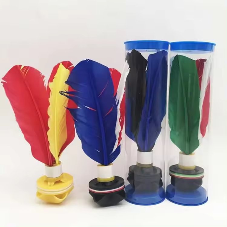 Manufacture Outdoor Colorful Promotional Cheap Kick Feather Shuttlecock