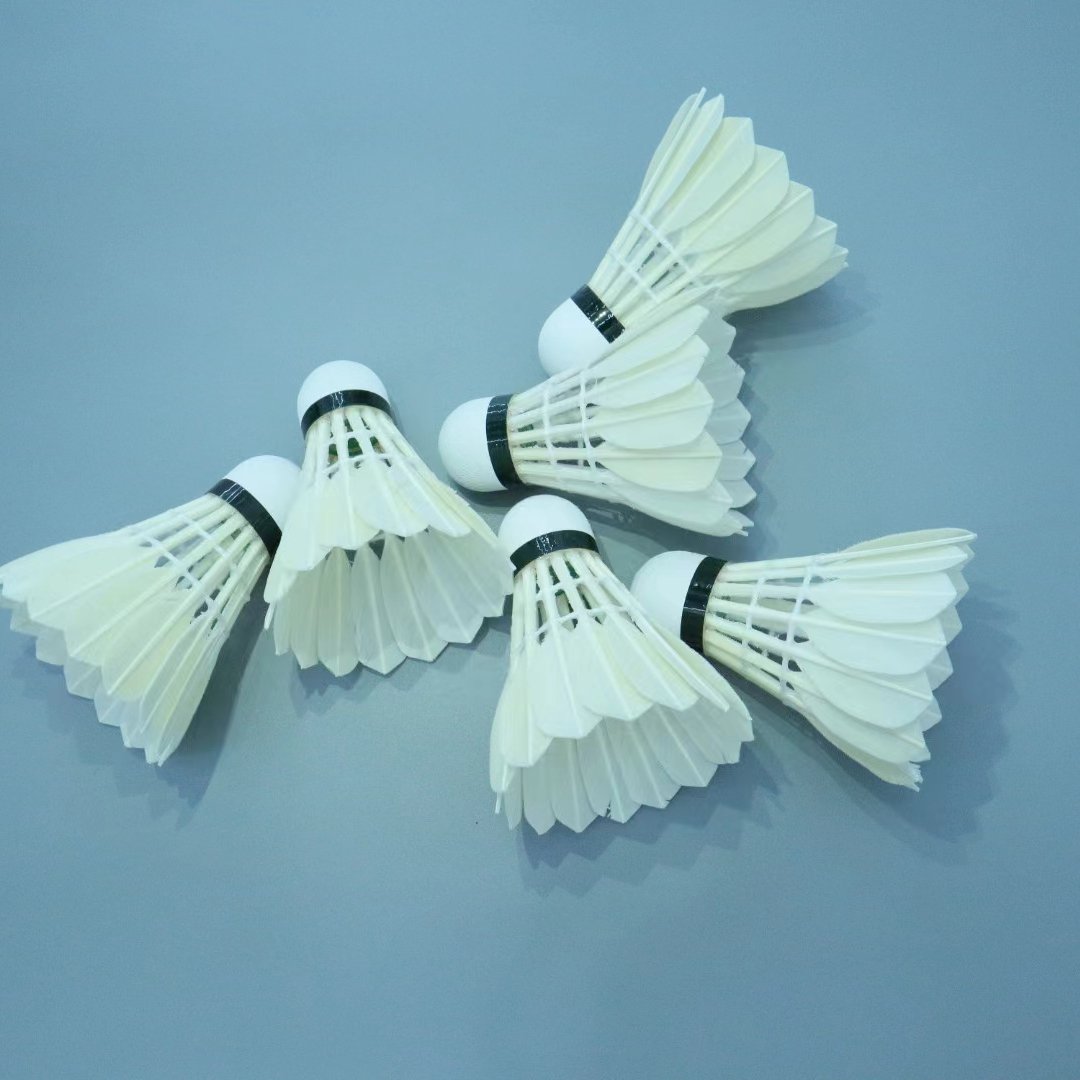 Best Price Top Grade Badminton Shuttlecock for High Level Competition Badminton Shuttlecock