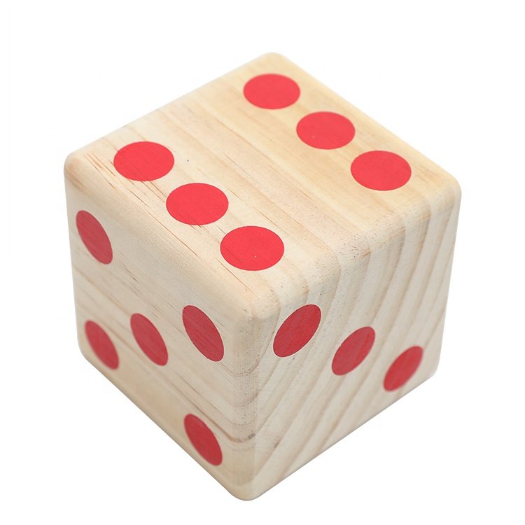 Wooden Dice Outdoor Game Set Customized Solid Wood For Children With Crate Scoreboard