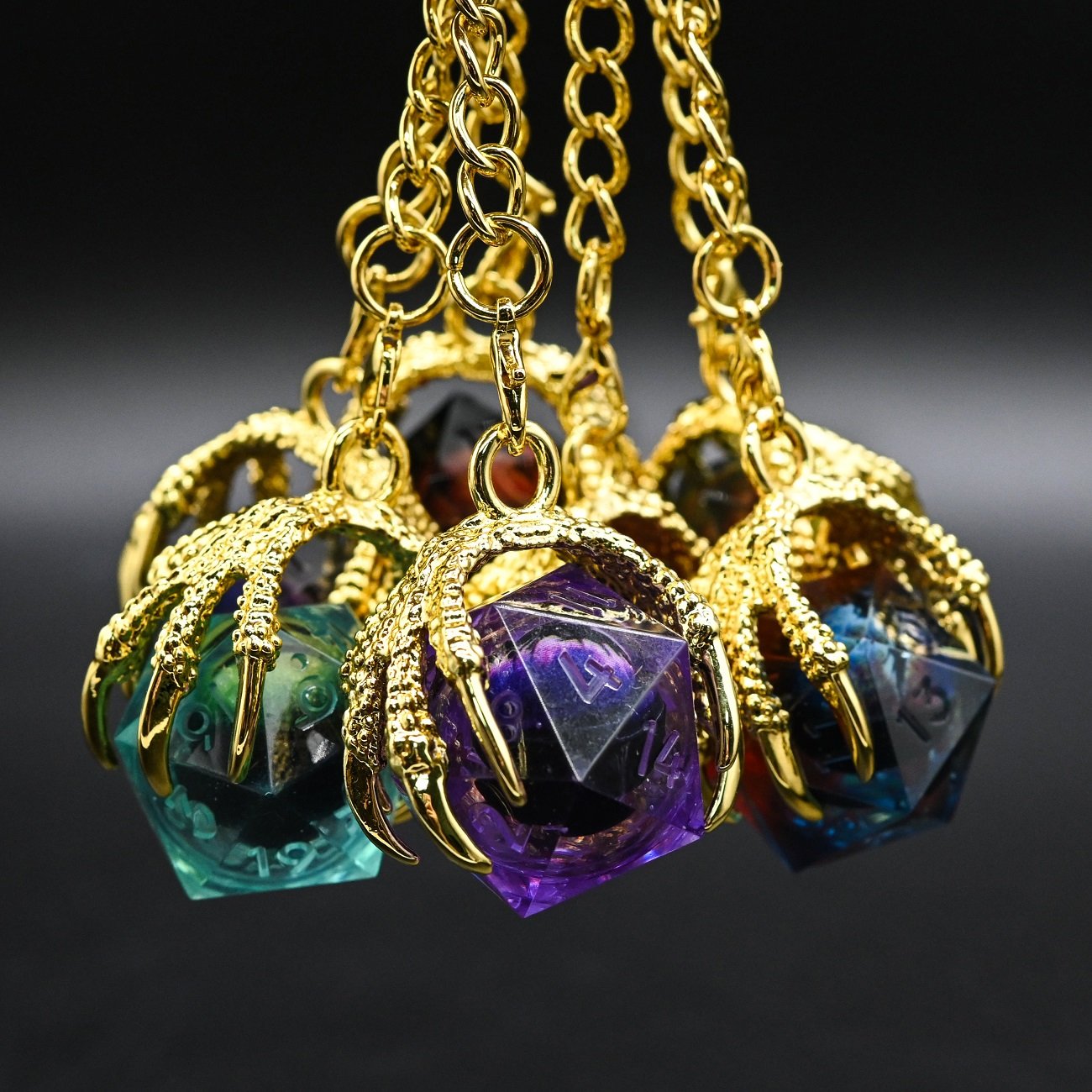 DIY Random Color DND Dragon Claw Dice Accessories Polyhedral Dragon Eye D20 Keychain Without Paint