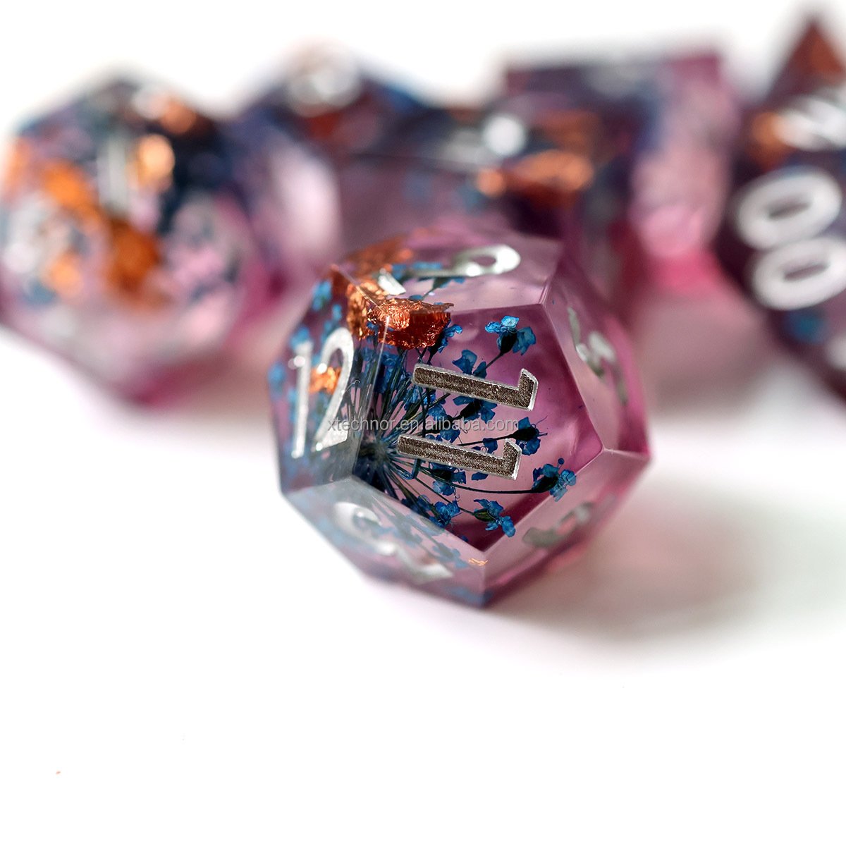 Unique Handmade 7pc Sharp Edge Resin Polyhedral Dice D&D Dungeons and Dragons RPG dice-Flower Liquid Core Dices