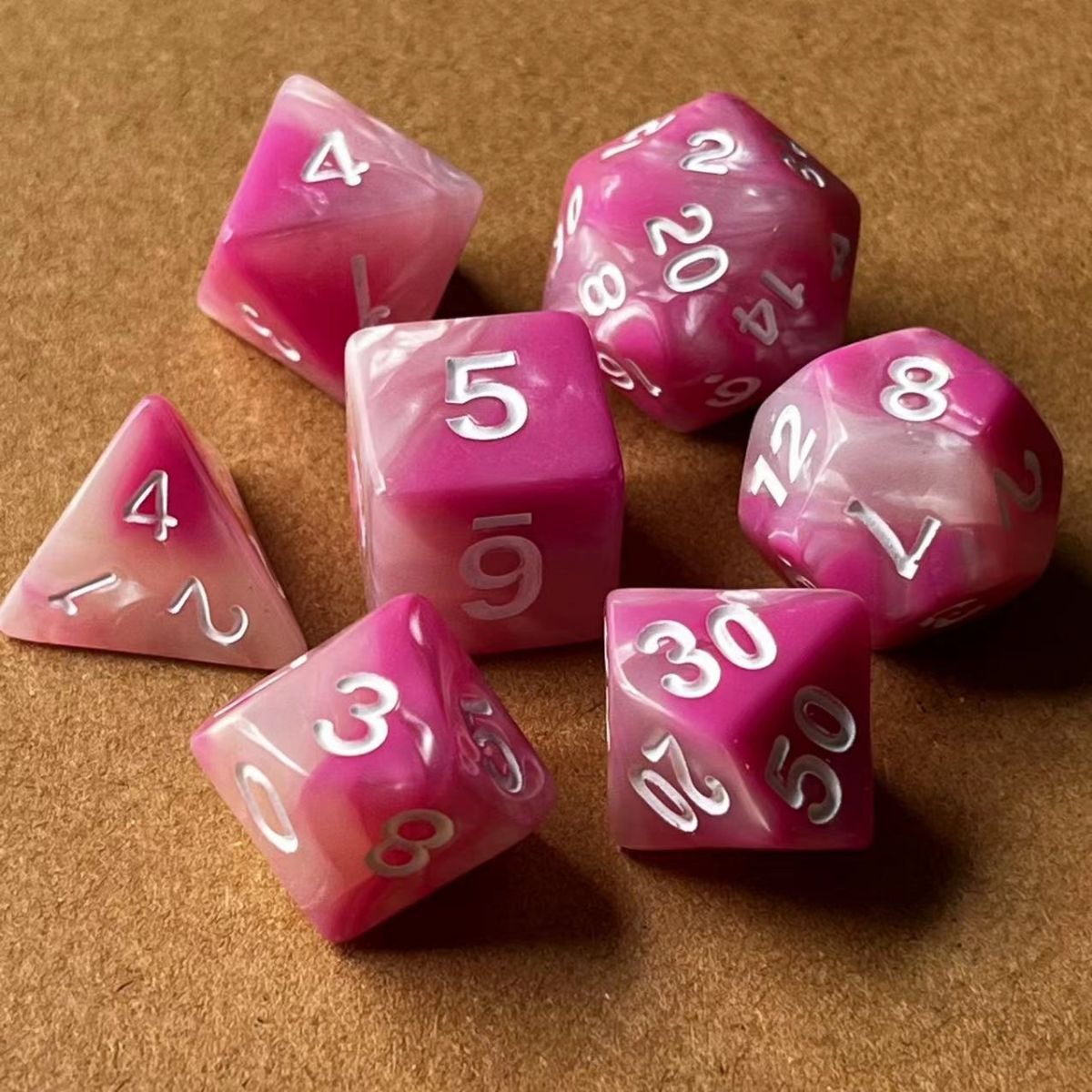 Manufacturers 7 pcs per set polyhedral resin dices rpg d20 dice two color dice set for DND MTG RPG games