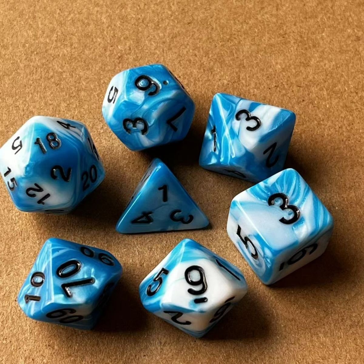 Manufacturers 7 pcs per set polyhedral resin dices rpg d20 dice two color dice set for DND MTG RPG games