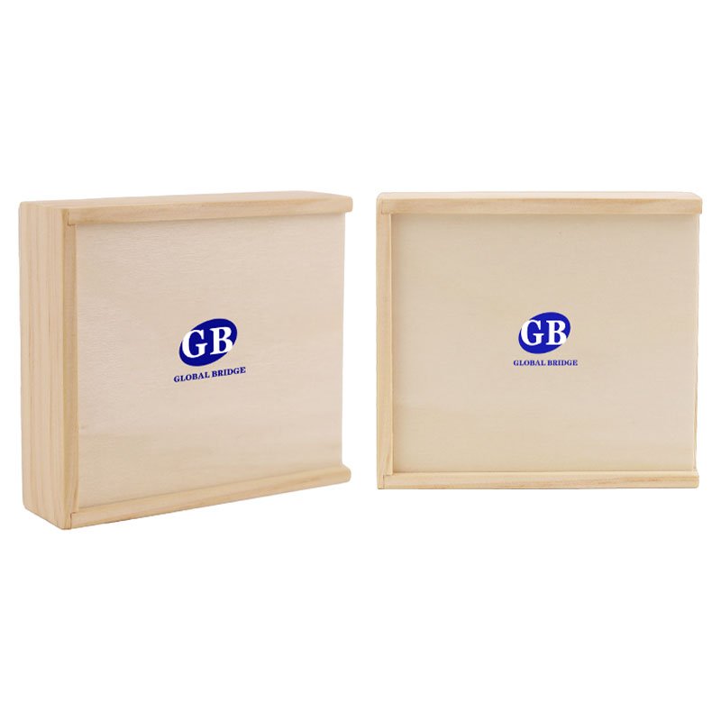 Ideal Gifts Set for Family&Friend Party Supplies Portable Wooden Box with a Deck of Poker Cards and Five Dice Inside