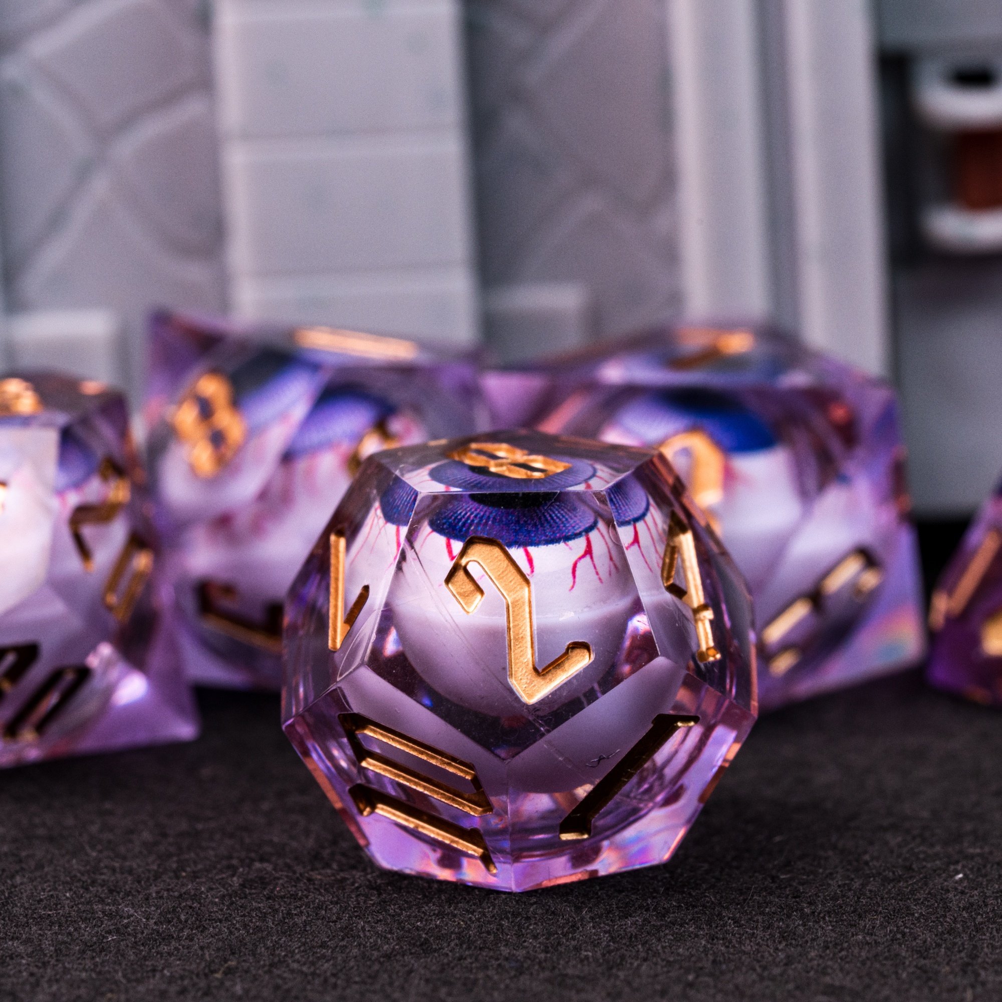 Udixi Polyhedral custom logo rpg dungeons and dragons resin sharp edge liquid core dice Eyeballs