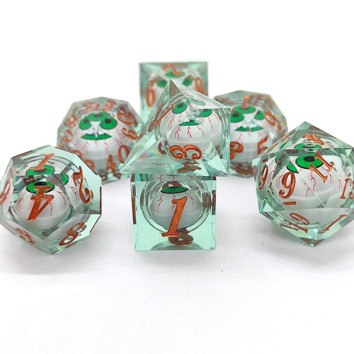 NEW High Quality NEW liquid Dragon Eye dice moving core in Polyhedral Dice 7pcs Set green color in stock