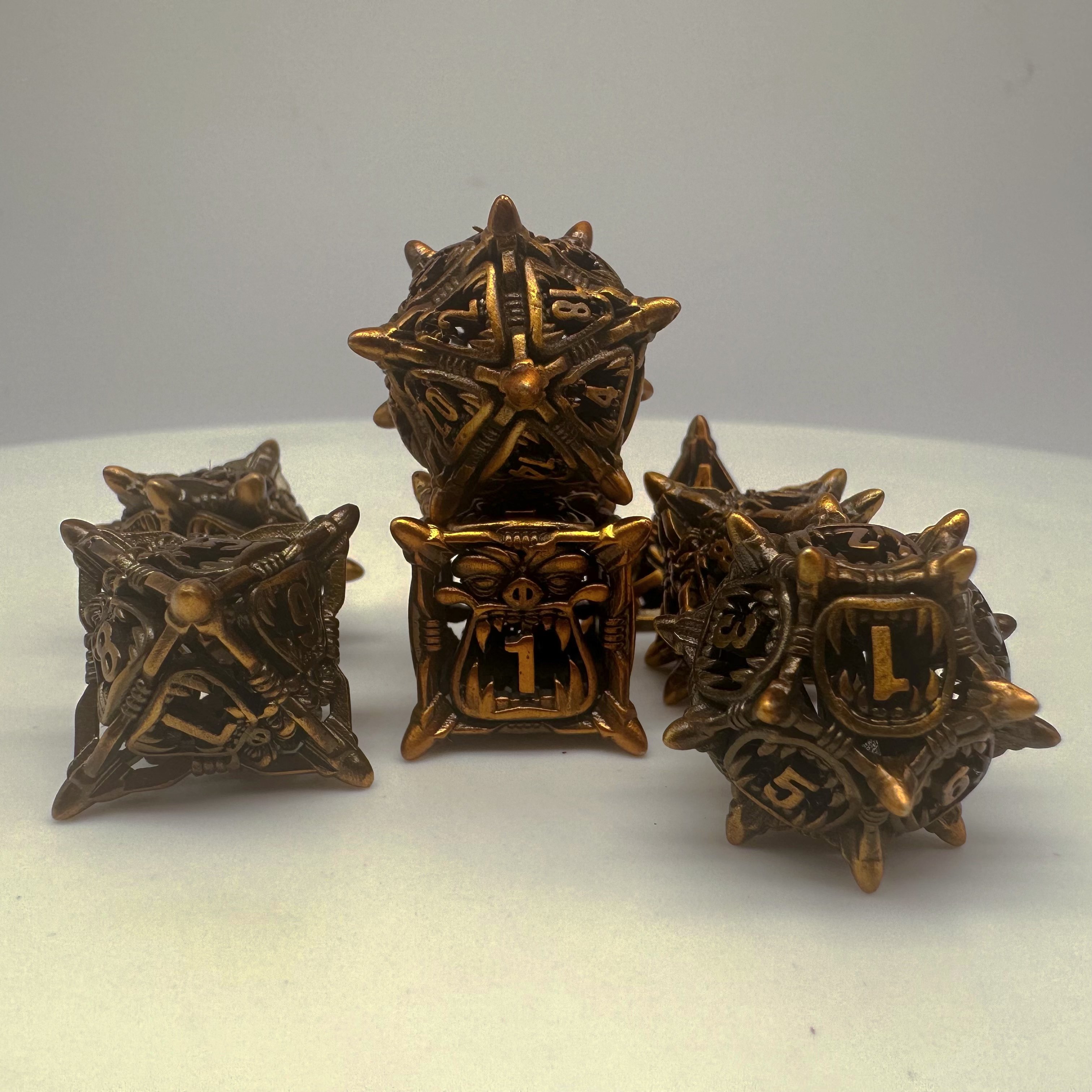 Exclusive Customized Metal Dice Set RPG Dragon and Dungeon Games Polyhedral Custom Colors DND Dice