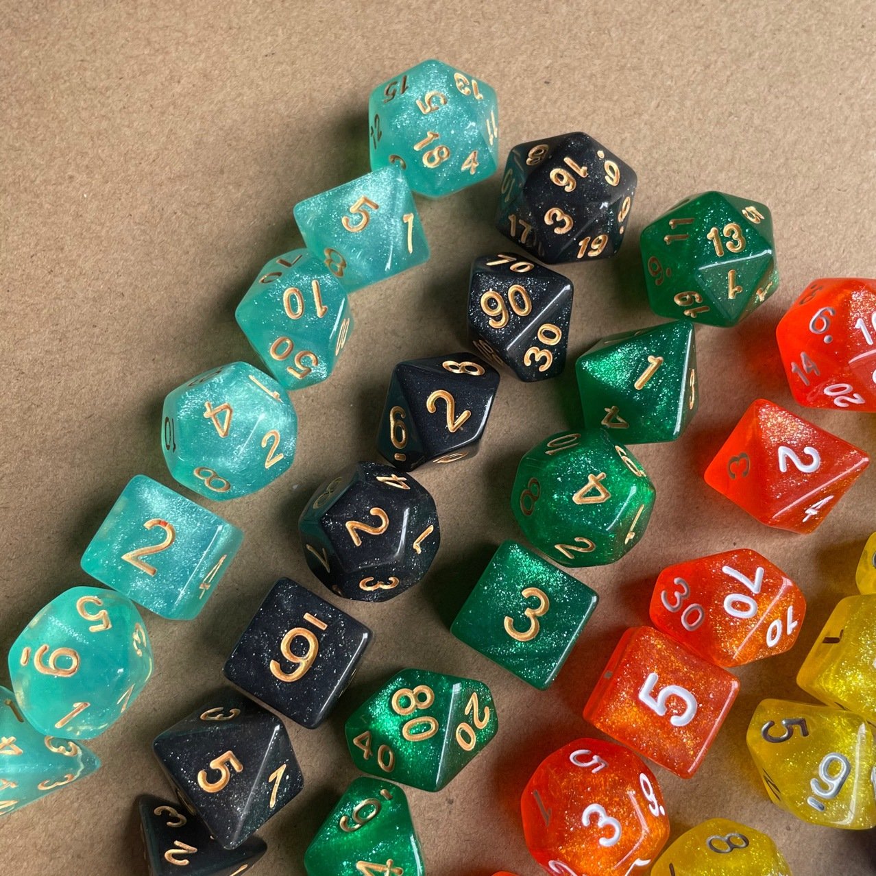 Factory Supply Dice Set 7 PCS Glitter Polyhedral Resin Dice for Role Playing Games Dice with Pouch