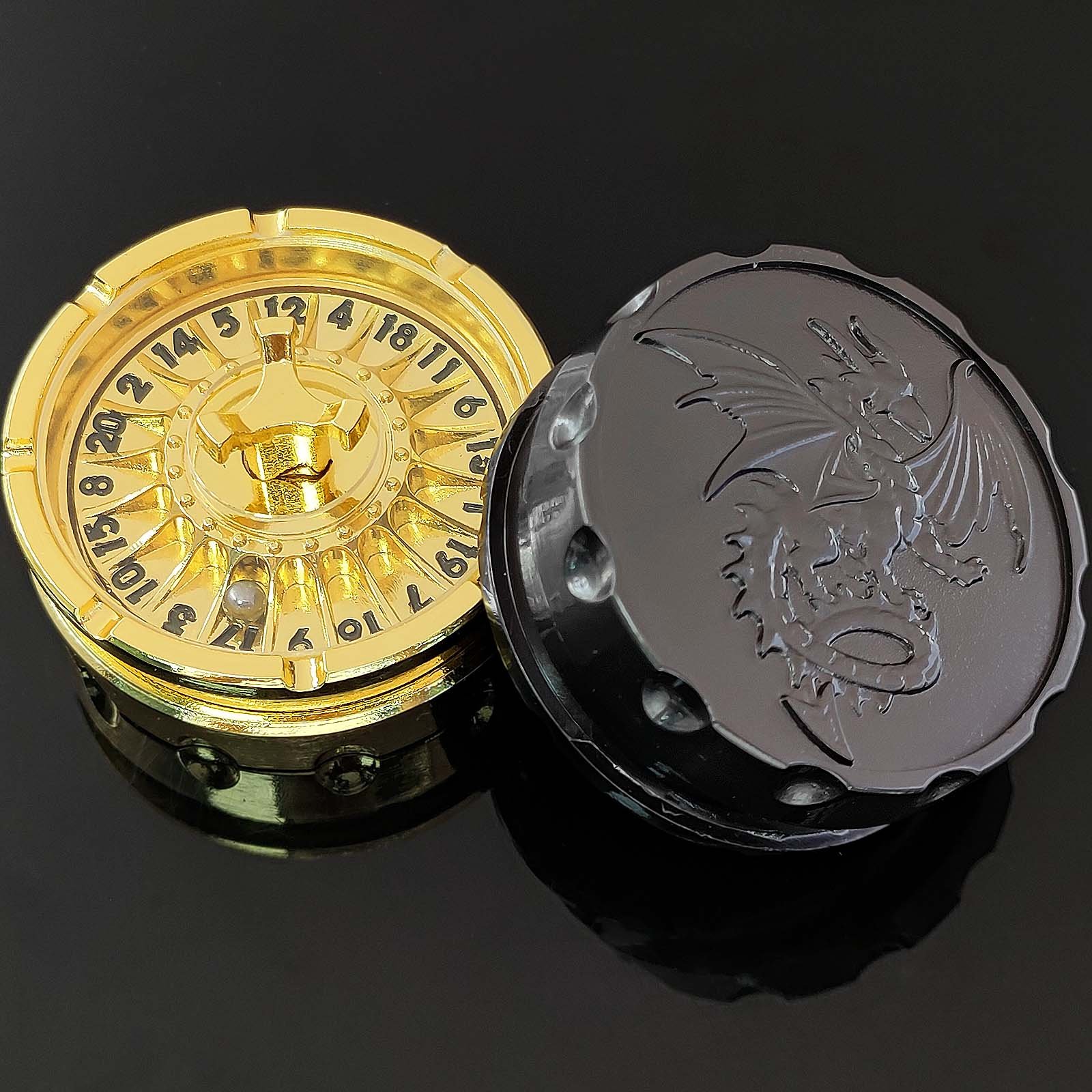 New Product Lucky Gold D20 Dice Rotatable Metal Compass Fidget Dice for Playing Games