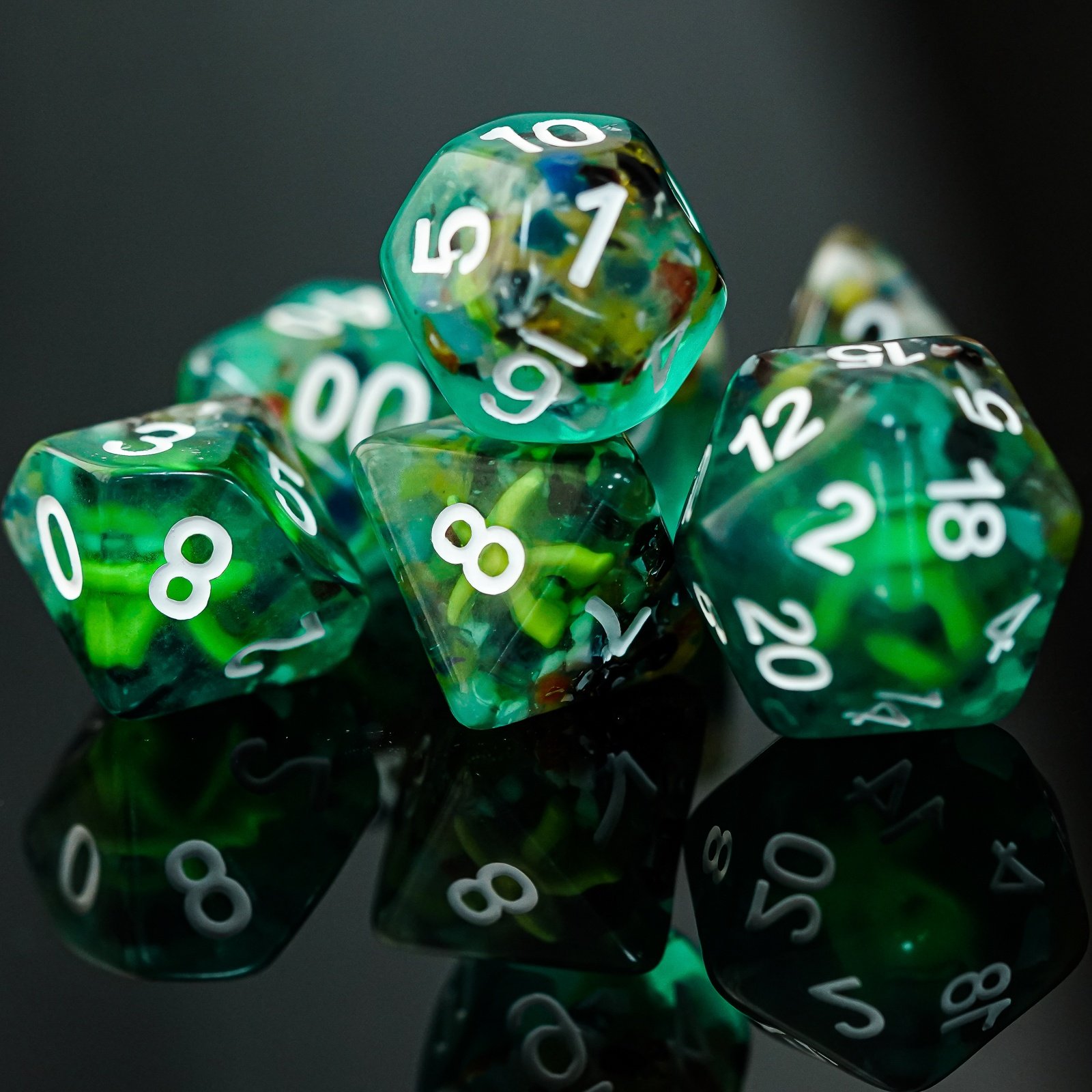 Udixi Resin Plastic Polyhedral RPG Dungeons and Dragons Dice set Crushed stone starfish