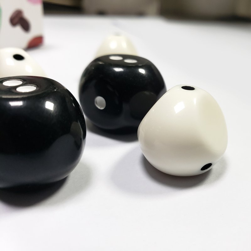 Custom Size Polyhedral Resin DnD Plastic Dice White and Black Special Shapes with Custom Logo for Dungeons and Dragons