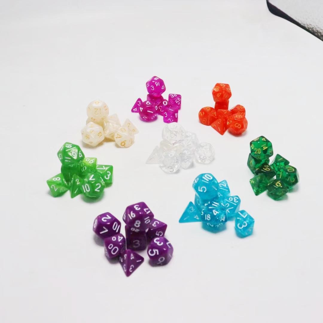 Custom engrave mini workout polyhedral plastic dice set with bag custom logo