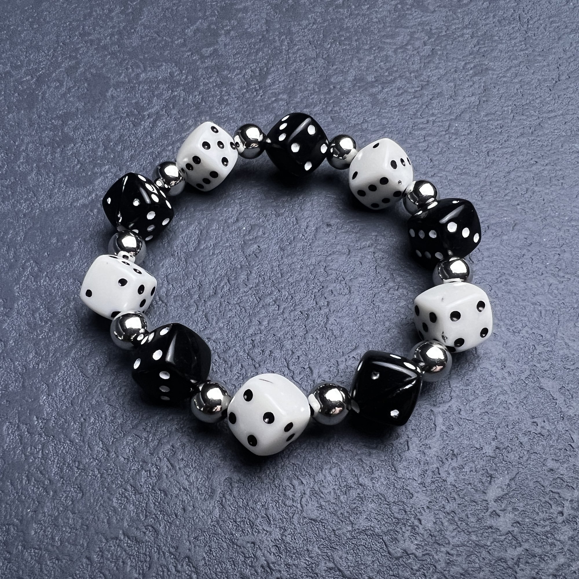 New Style Fashion Lucky Dice Bracelet for Couple Black and White Dice with Gold or Silver Multi-color Dice Bracelet Wholesaler