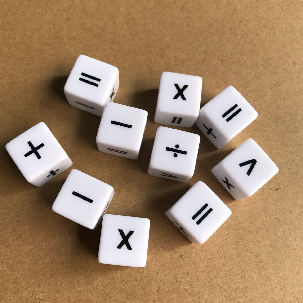 Promotion 16mm Addition subtraction multiplication division Print custom dice for Board Game Educational Digital Games