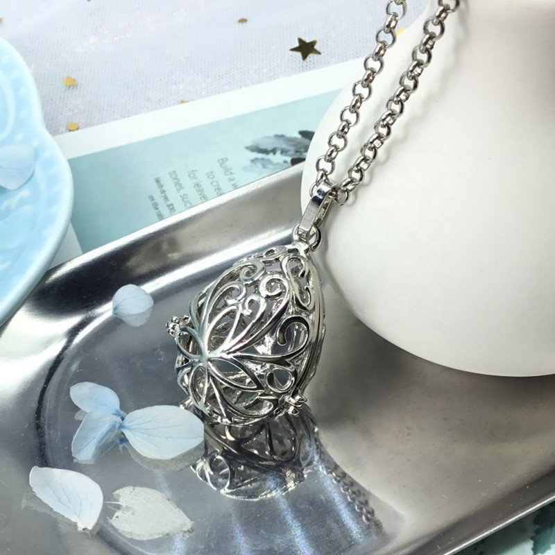 Portable Antique Water Drop Pendant Hollow Metal Dice Box for Dice Storage